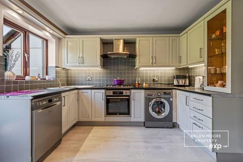 4 bedroom detached house for sale, Two Hills Park, Saltash PL12