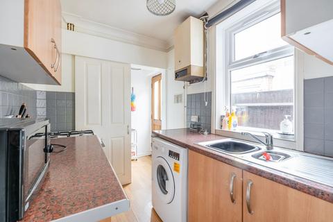 2 bedroom terraced house for sale, Aylsham Road, Norwich