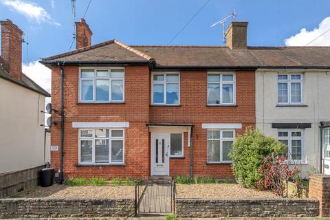 9 Maple Street, Romford, RM7 7JX