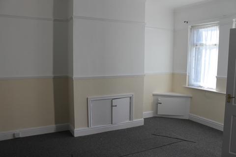 undefined, Old Chester Road, Birkenhead CH41