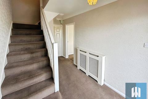4 bedroom detached house for sale, Far View Bank, Almondbury, Huddersfield, HD5