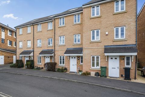 3 bedroom terraced house for sale, Alpine Close, Surrey KT19