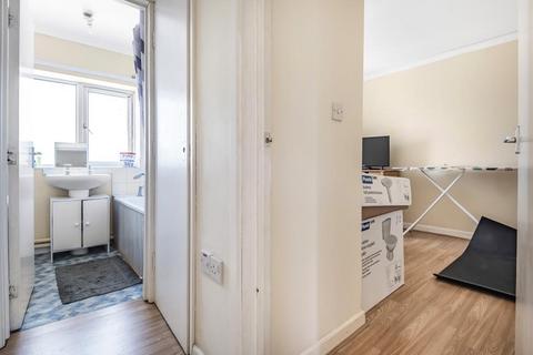 2 bedroom maisonette for sale, Swindon,  Wiltshire,  SN2