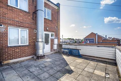 2 bedroom maisonette for sale, Swindon,  Wiltshire,  SN2