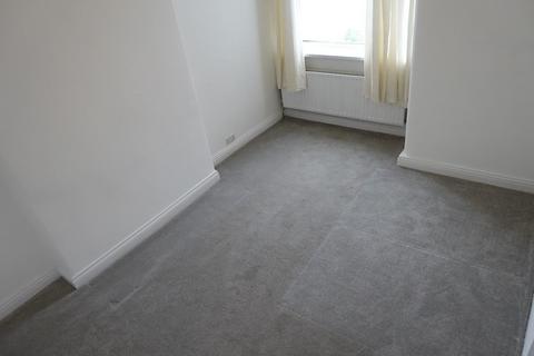 3 bedroom terraced house to rent, Egmont Road, Middlesbrough, , TS4 2HU