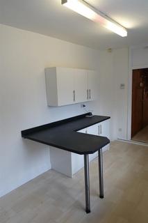 3 bedroom terraced house to rent, Egmont Road, Middlesbrough, , TS4 2HU