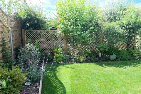 The Log House, 3 Hill Road, Reydon, Southwold, IP18 6NL