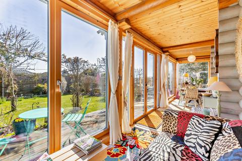 The Log House, 3 Hill Road, Reydon, Southwold, IP18 6NL