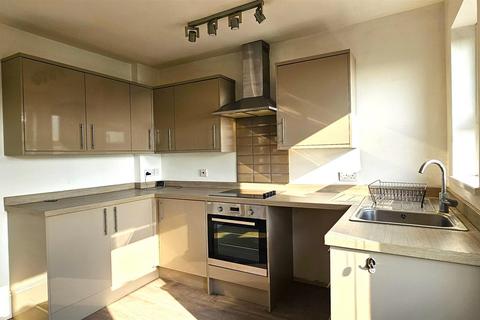 2 bedroom apartment to rent, Granville Road, Broadstairs