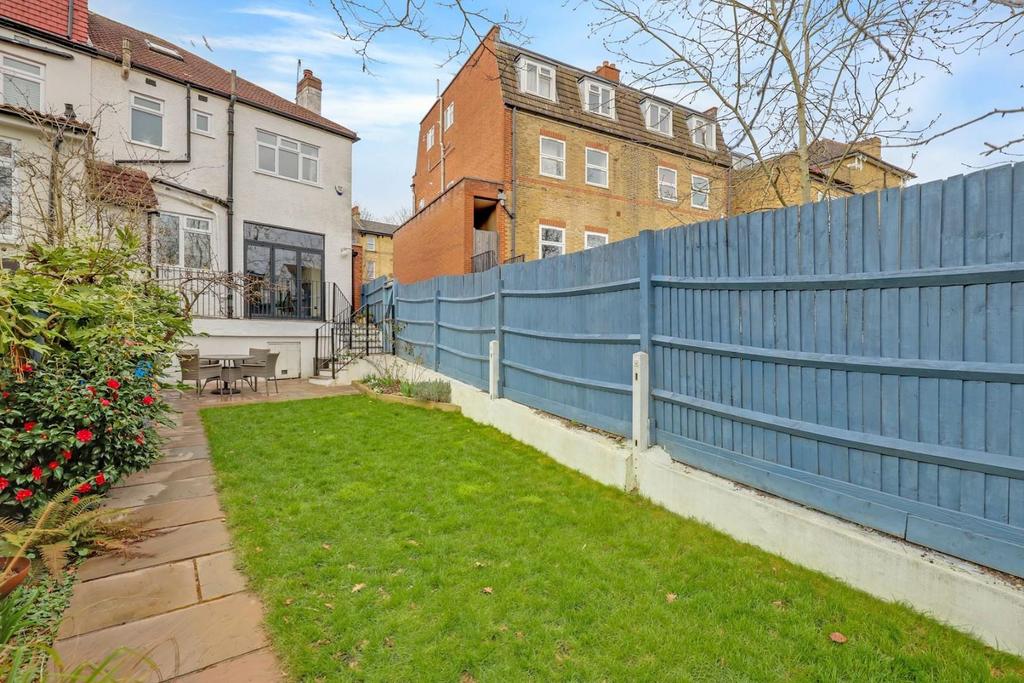 08-b8b8 JHProp Wpen - 48 Anerley Park - 22-medium.jp