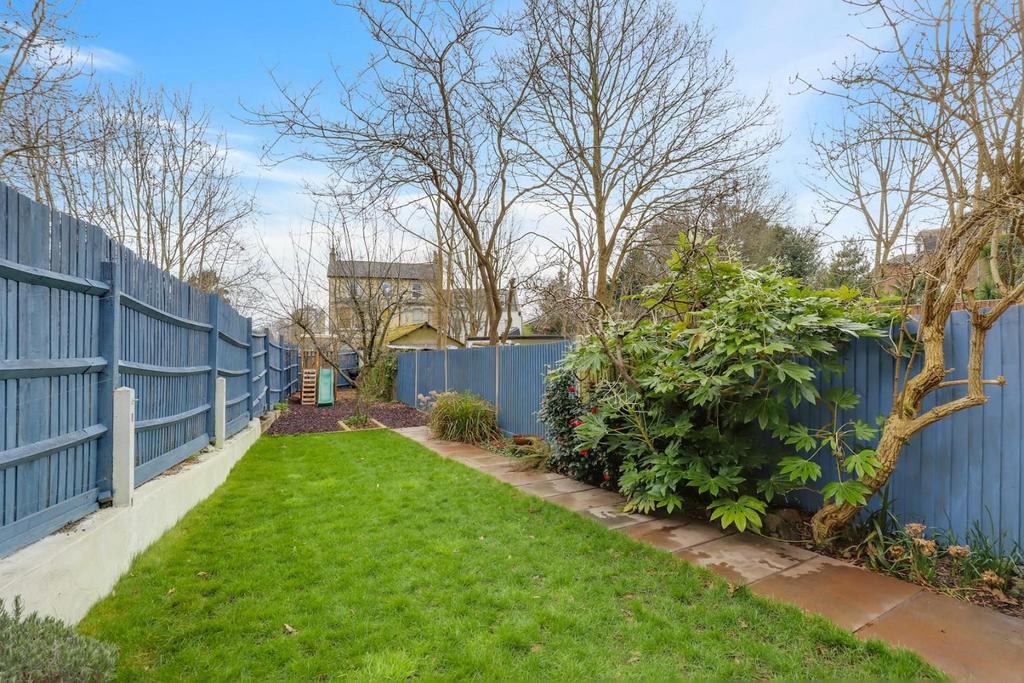 07-ee00 JHProp Wpen - 48 Anerley Park - 19-medium.jp