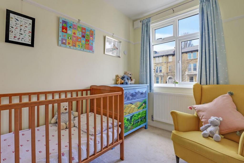 13-b9c8 JHProp Wpen - 48 Anerley Park - 37-medium.jp