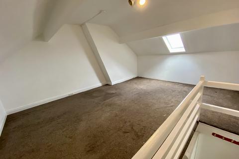 148 Intake Road, Bradford, BD2 3NH