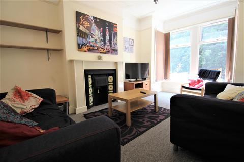 1 bedroom in a house share to rent, Langdale Terrace, Headingley, Leeds, LS6 3DY
