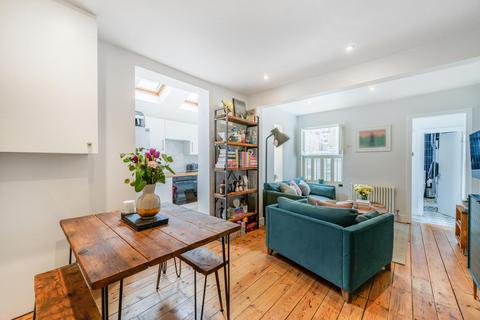 8a Ridley Road, London, SW19 1EU