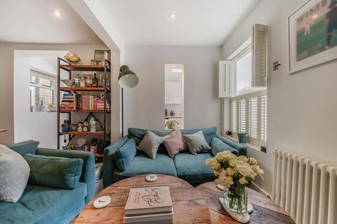 8a Ridley Road, London, SW19 1EU