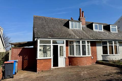 2 bedroom semi-detached bungalow for sale, Highcross Road, Poulton-le-Fylde FY6