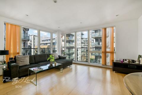 undefined, Yeo Street, LONDON