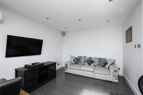 24 The Ridgeway, London, W3 8LN