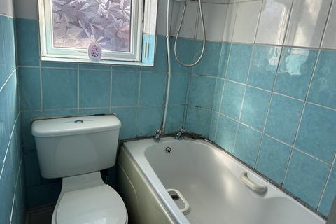 undefined, Longfield Road, Bolton, Greater Manchester, BL3 3SZ