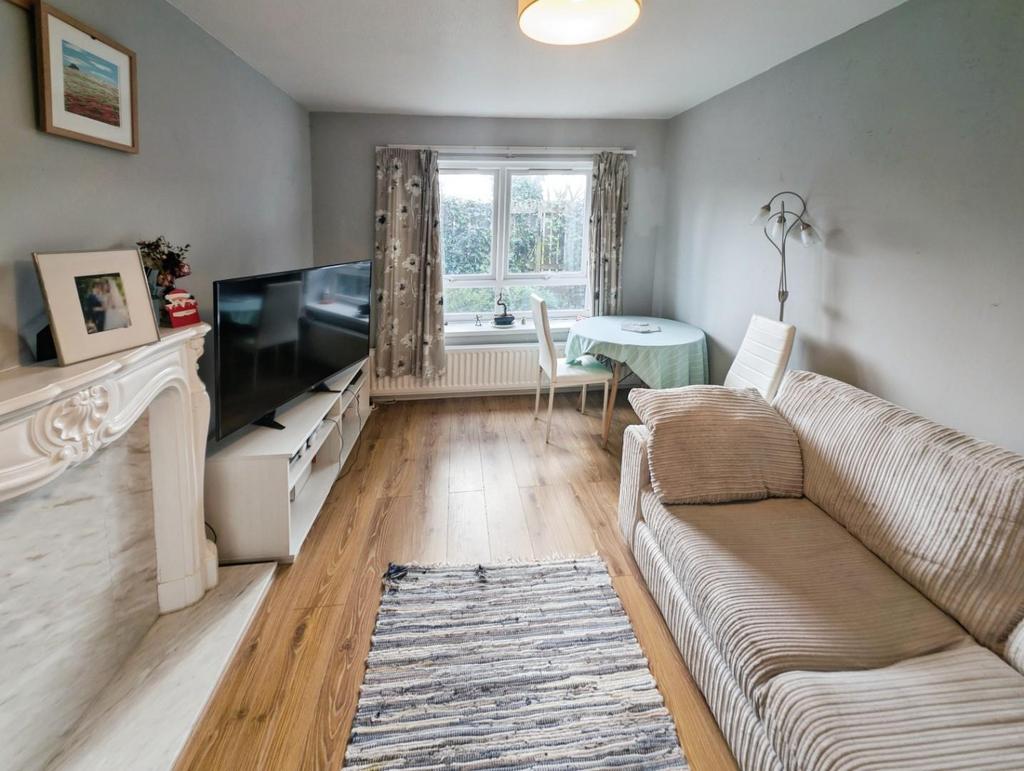 Sitting / Dining Room