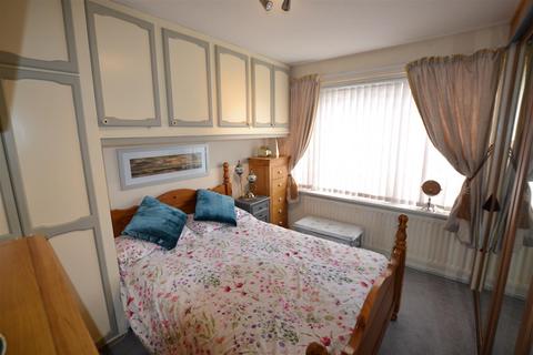 64 Castlefields, Leominster, HR6 8BG