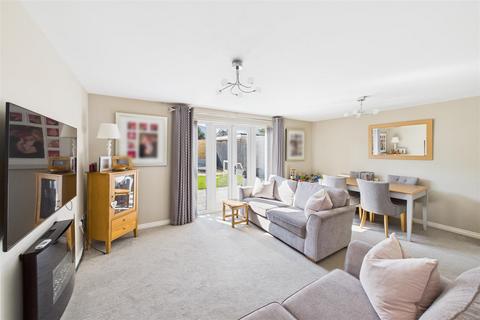 4 bedroom semi-detached house for sale, Lyons Court, Newquay TR7