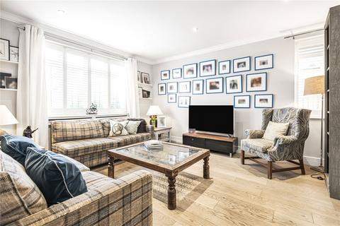26 Parkgate Crescent, Barnet, EN4 0NP