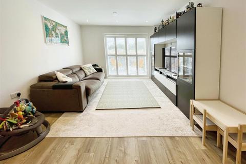 53, Augustus House Dacorum Way, Hemel Hempstead, HP1 1DP