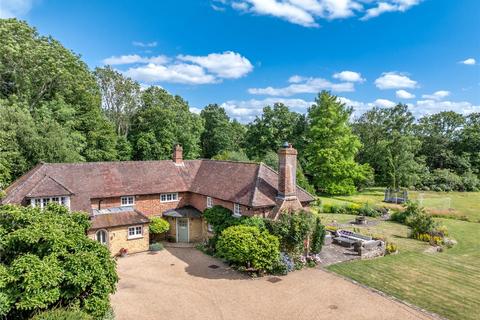 5 bedroom detached house for sale, Smithwood Common, Cranleigh, Surrey, GU6