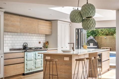 5 bedroom detached house for sale, Smithwood Common, Cranleigh, Surrey, GU6