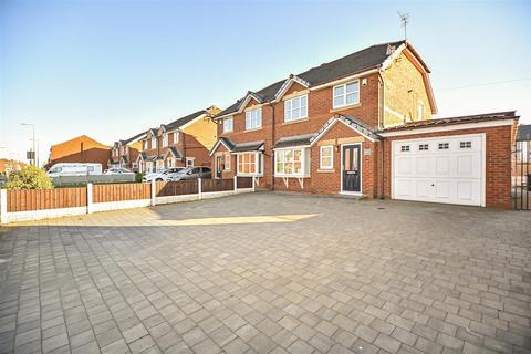 700 Atherton Road, Hindley Green, Wigan, WN2 4SD