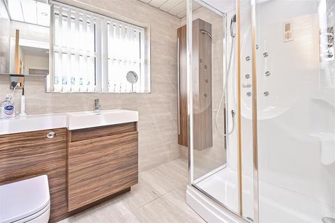 700 Atherton Road, Hindley Green, Wigan, WN2 4SD