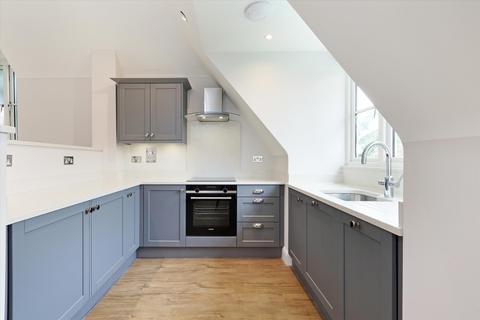 1 bedroom flat for sale, Haslemere Heights, Hill Road, Haslemere, Surrey, GU27.