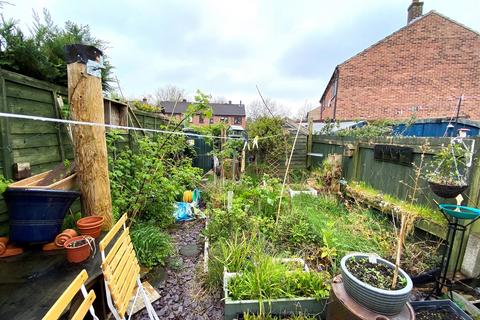 2 bedroom end of terrace house for sale, 18 Oak Meadow, Bishops Castle, Shropshire, SY9 5PA