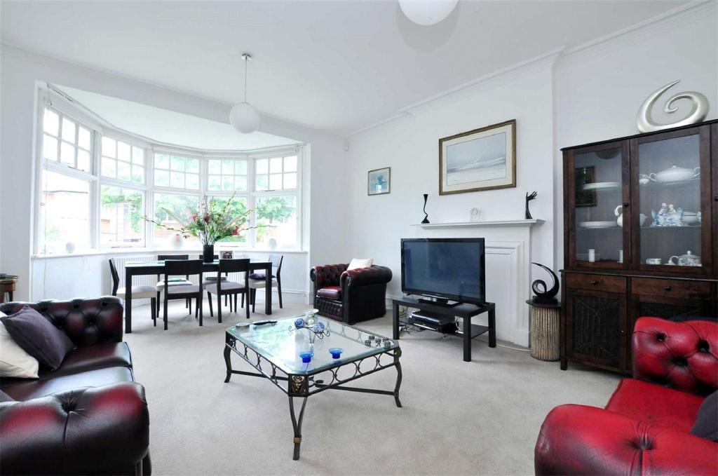 Bracknell-gardens-hampstead-nw3-2