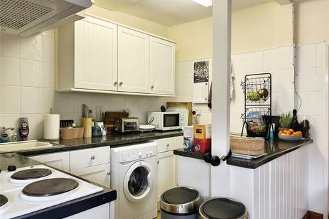1 bedroom apartment for sale, Albert Street, Ventnor, Isle of Wight