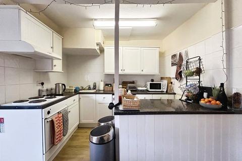 1 bedroom apartment for sale, Albert Street, Ventnor, Isle of Wight
