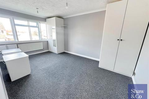 65 Sutton Hall Road, Hounslow, TW5 0PX