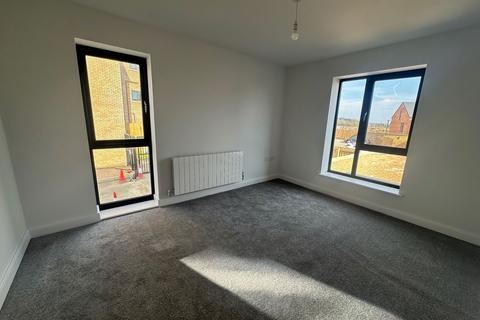 4 bedroom end of terrace house to rent, Roman Road, Corby NN18
