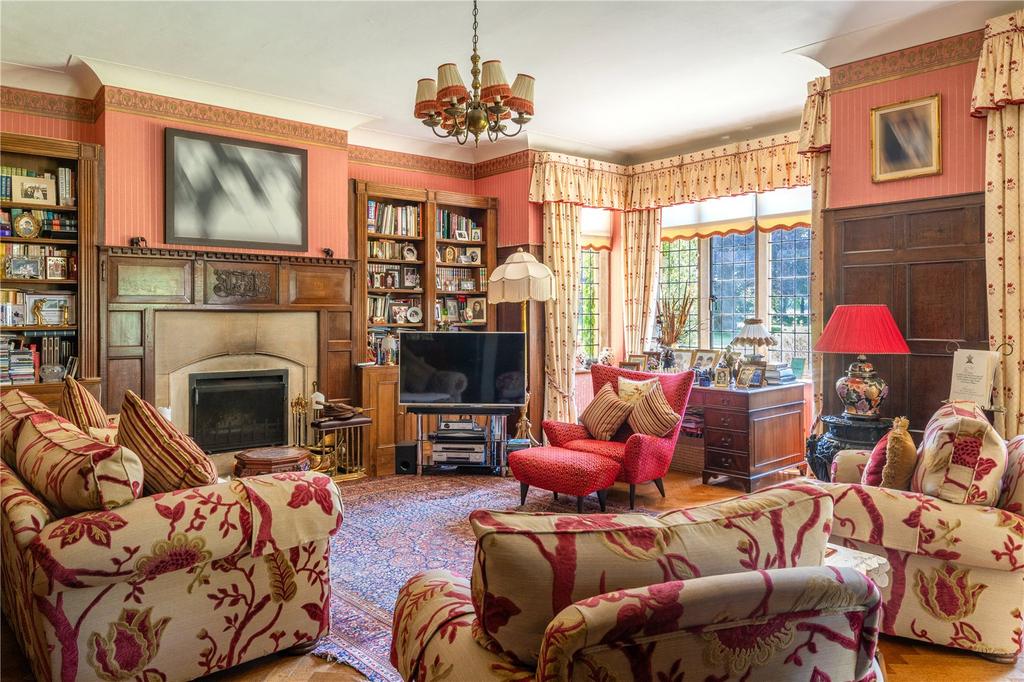 Waterton House