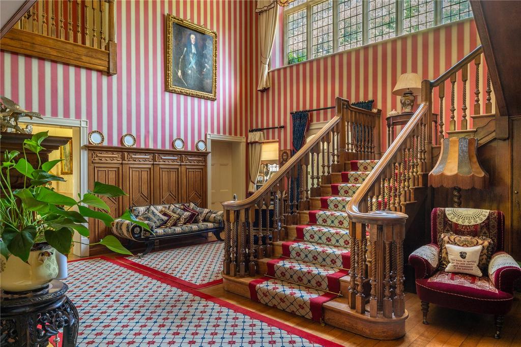 Waterton House