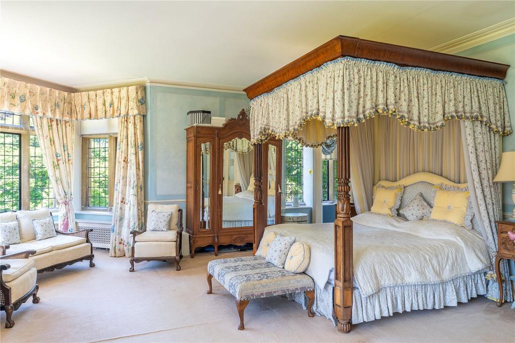 Waterton House