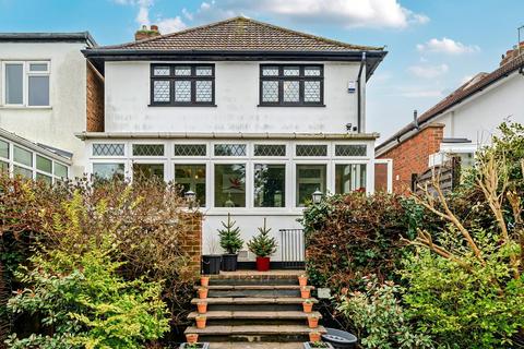 157 Queensway, West Wickham, BR4 9DU