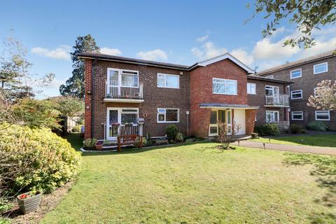 Sarum Court, Reading