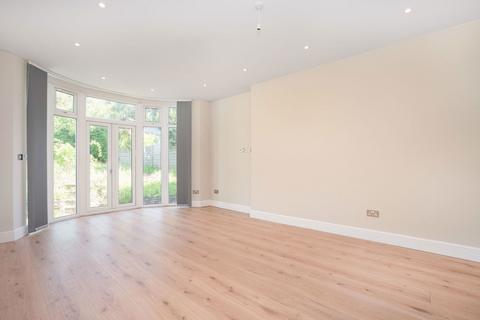 29 Alexander Avenue, London, NW10 3QT