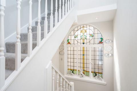 29 Alexander Avenue, London, NW10 3QT