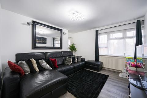 13b Marion Road, Thornton Heath, CR7 7AL