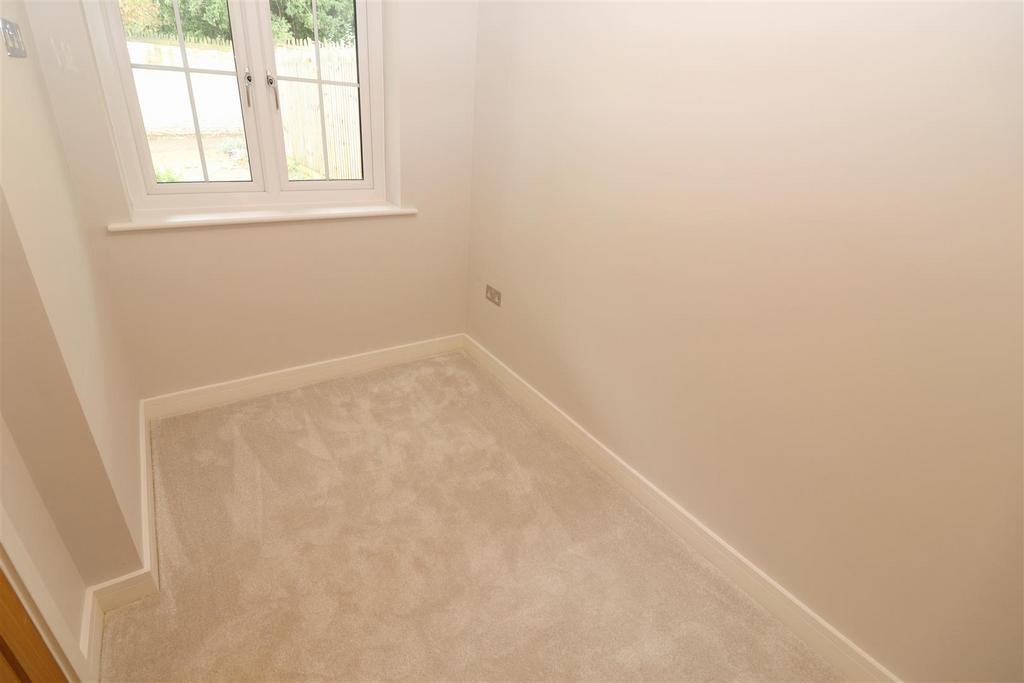 Bedroom 3 / Study