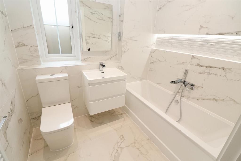 Bathroom / WC